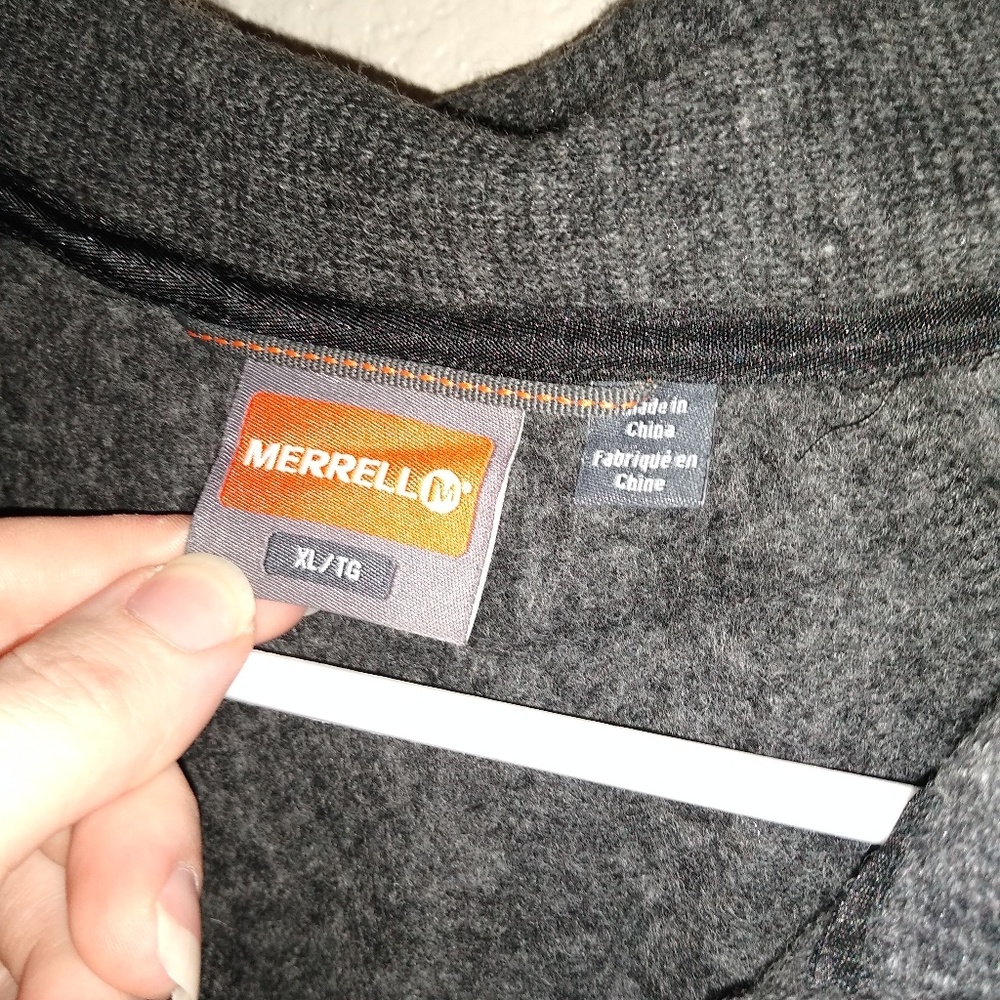 Merrell Gray Sweater Top - Picture 2 of 4